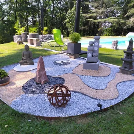 Πανσιόν Au Ganesh 24400 Dordogne Saint-Laurent-des-Hommes